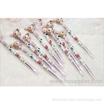 Lovely Angled Eyebrow Brush 